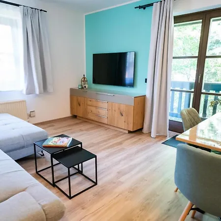 Apartment Ferienwohnung Seenah Gaisruckenstrasse Portschach am Woerthersee